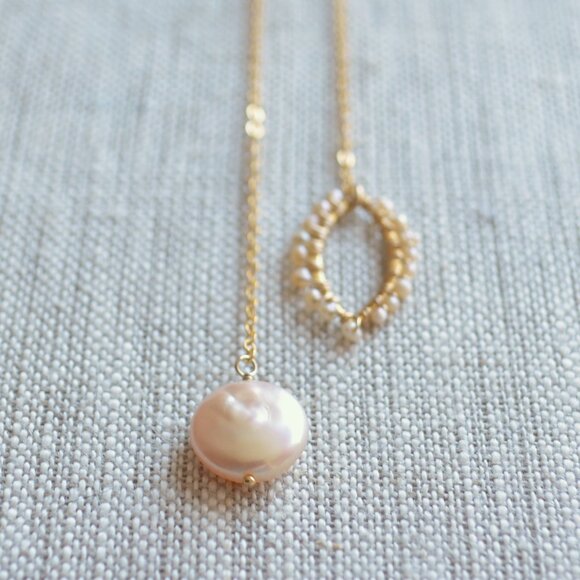 Pink Coin Pearl Lariat Necklace - Hand Made in Canada - Picture 9 of 10